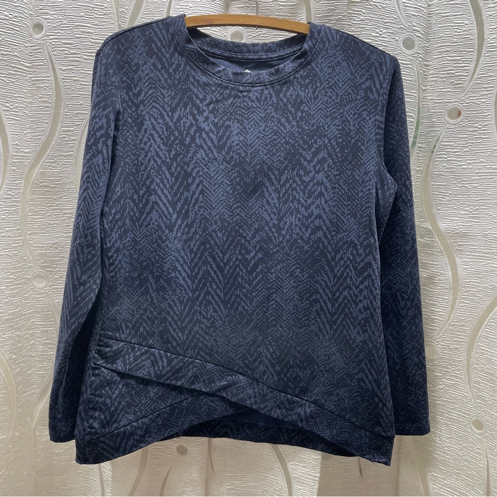Tuff Athletics Pullover Women S Navy Blue Excellent Crossover Hem Chevron Top‎